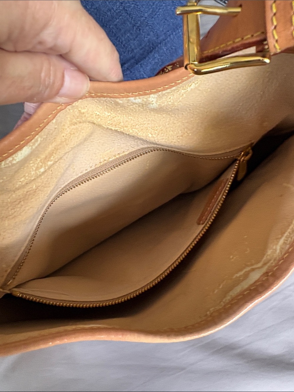 Etro Brown Paisley Shoulder Bag with Tan Leather Trim - Picture 10 of 14